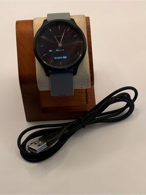 Garmin Vivomove 3, Tested, Charger Included, New Band, Hybrid Watch